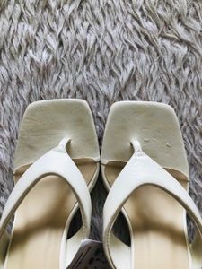 White Heels (Women’s)