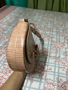Max pink  crossbody bag