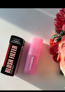 Huda Beauty Liquid Blush Filter