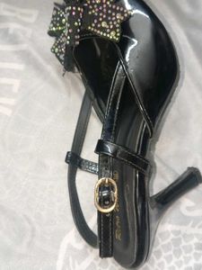 Chic Black Bow Stiletto Heels