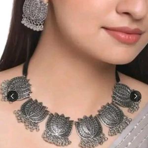 Silver Lotus Necklace &amp; Earring Set