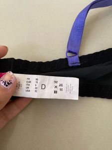 Elegant Black &amp; Purple Lace Bra