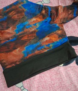 Abstract Print Long Sleeve Top