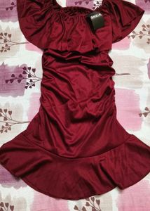Chic Off-Shoulder Ruffle Dress