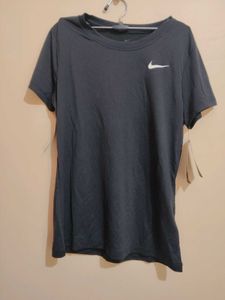 Nike Women's T-Shirt
