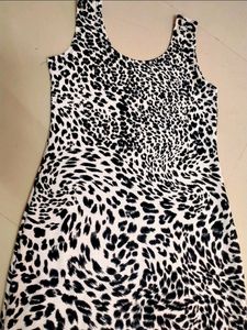 Beautiful white nd black printed dress
