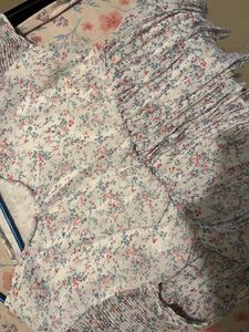 Charming Floral Pleated Blouse