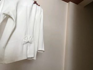 White Jacket Short One With Classic Bow