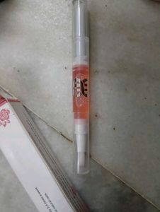 CUTICLE OIL AND NAIL PADS
