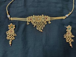 Elegant Gold Necklace & Earring Set