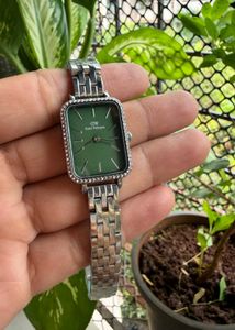 DW watch