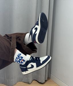 Air Jordan 1 Low Navy White