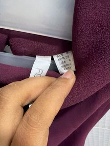 Maroon Collared Sleeveless Top