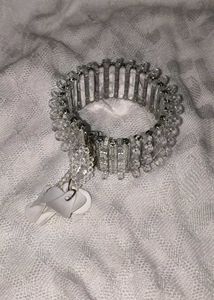 Accessories Pack of 3 bracelets and 1 ha