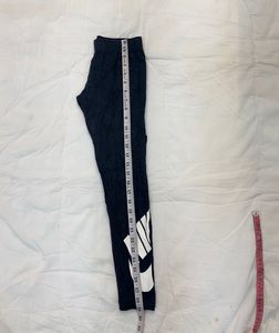Nike women's cotton blend smooth leggings
