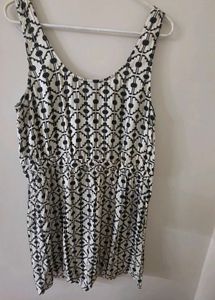 Monochromatic Geometric Print Dress