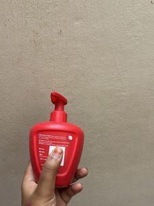 MCaffeine Strawberry Body Lotion