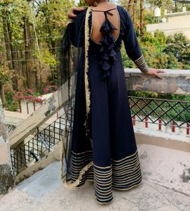 traditional dress
