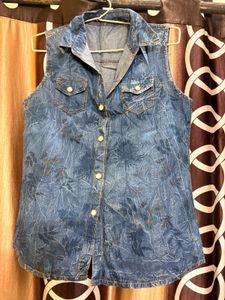 Sleeveless Denim Blue Floral Shirt