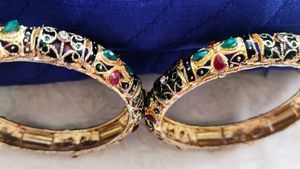 1gm Gold Jadau Kundan Set of 2