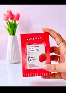 DOT & KEY Strawberry Dew Tinted Sunscreen SPF 50