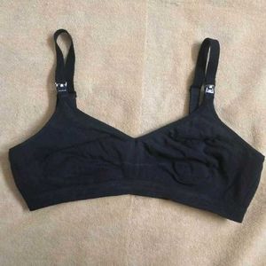 Comfortable Black Brassiere