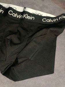 Calvin Klein ice -silk  Black