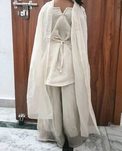 Elegant Cream Embroidered kids Kurta Set 6+ yrs