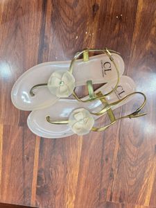 Elegant Carlton London Flower Sandals
