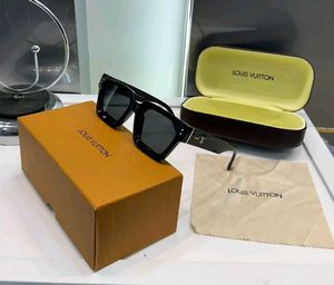 LOUIS VUITTION *****SunglassHEAVY QUALITYFIBER LEN