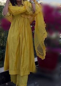 SAKSHI YELLOW EMBROIDERED CHANDERI SUIT SET