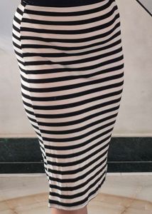 Striped Pencil Skirt