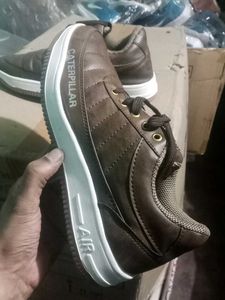 NEW NO USED CASUAL SHOES FOR MAN.