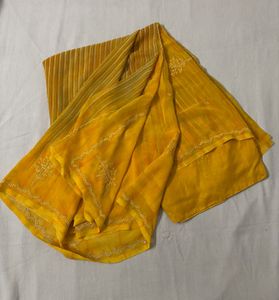 🆕Yellow Embroidered Unused Saree