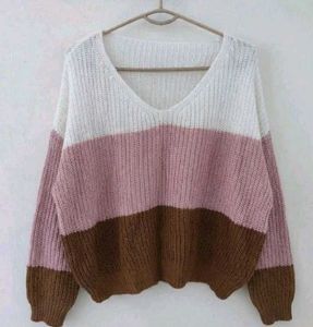 Urbanic Multicolor Sweater