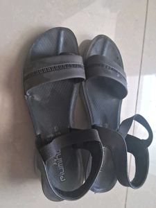 Comfortable Black Sandals