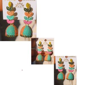 Multicolour Traditional Jhumka Pack Of 1