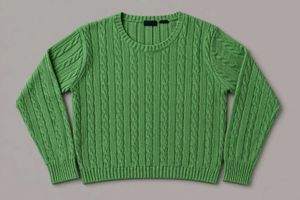 VIBRANT GREEN CABLE KNIT SWEATER