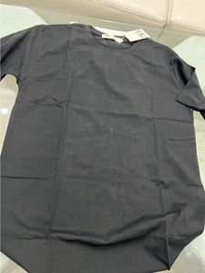 Zara Tshirt Plain Black M Size