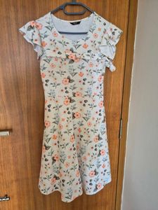 Cute Floral Print Flutter Sleeve Dress