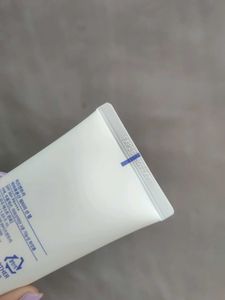 ISNTREE Hyaluronic acid sun gel