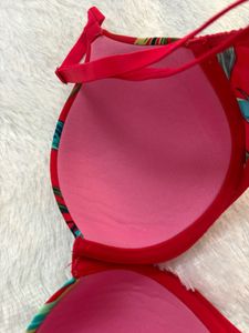 Victoria’s Secret pink bra