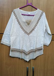 Elegant White Lace Trim Kurta