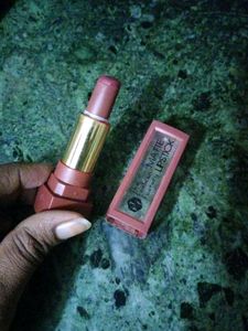 The Foshan Matte Lipstick