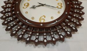 Wall Clock &amp; Decor ⏰️