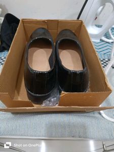 Black Ballet Flats40