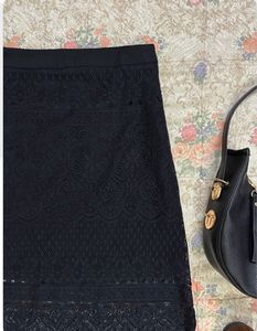 Black vintage long lace skirt