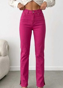 Stylish Pink High-Waisted Jeans