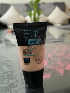 Maybelline Fit Me Matte + Poreless Foundation