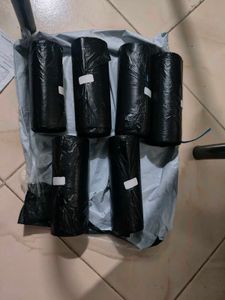 Rolls of Black Trash Bags 6 bundle (Garbage bag)